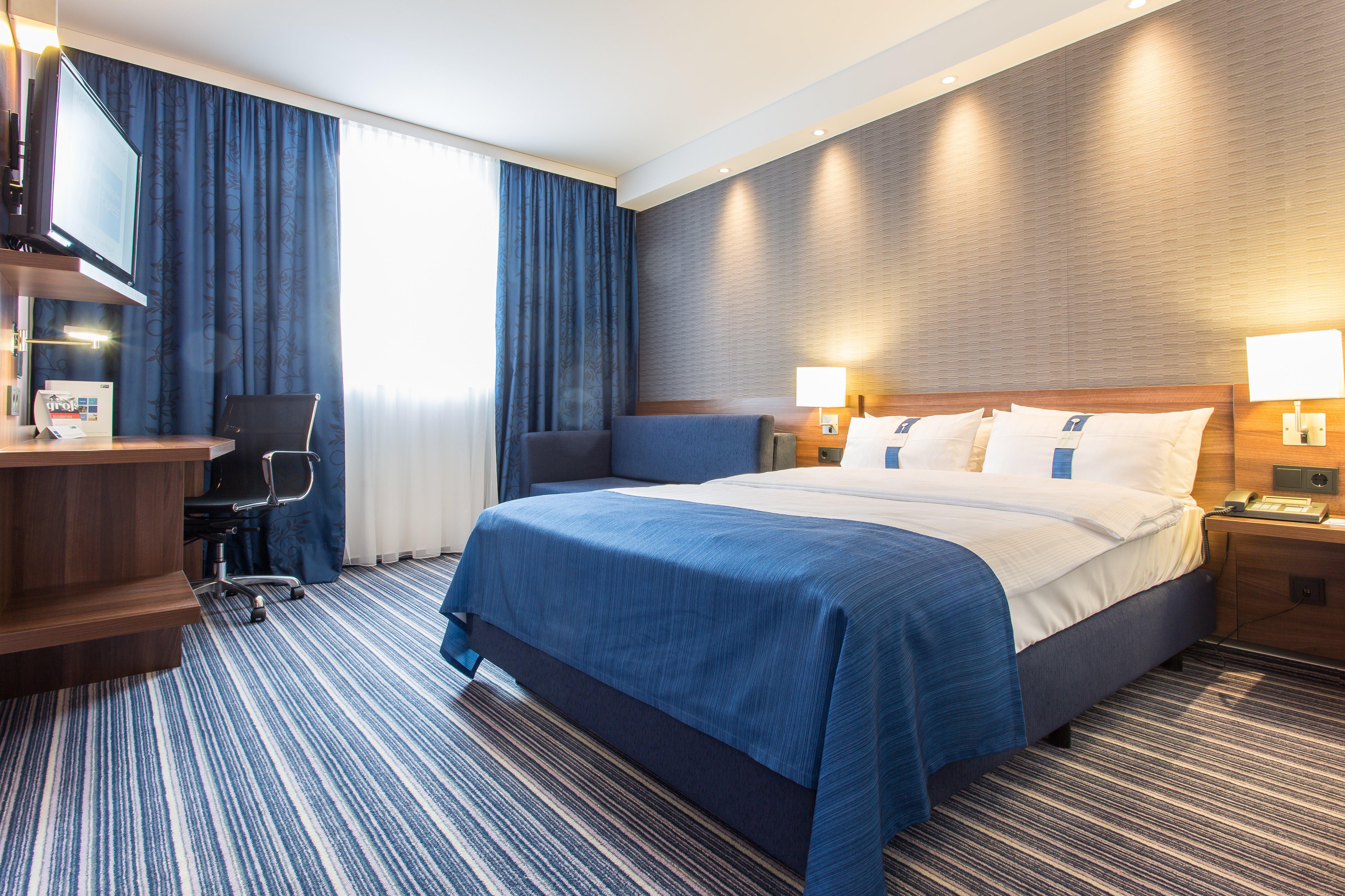 Holiday Inn Express Neunkirchen By Ihg Bagian luar foto
