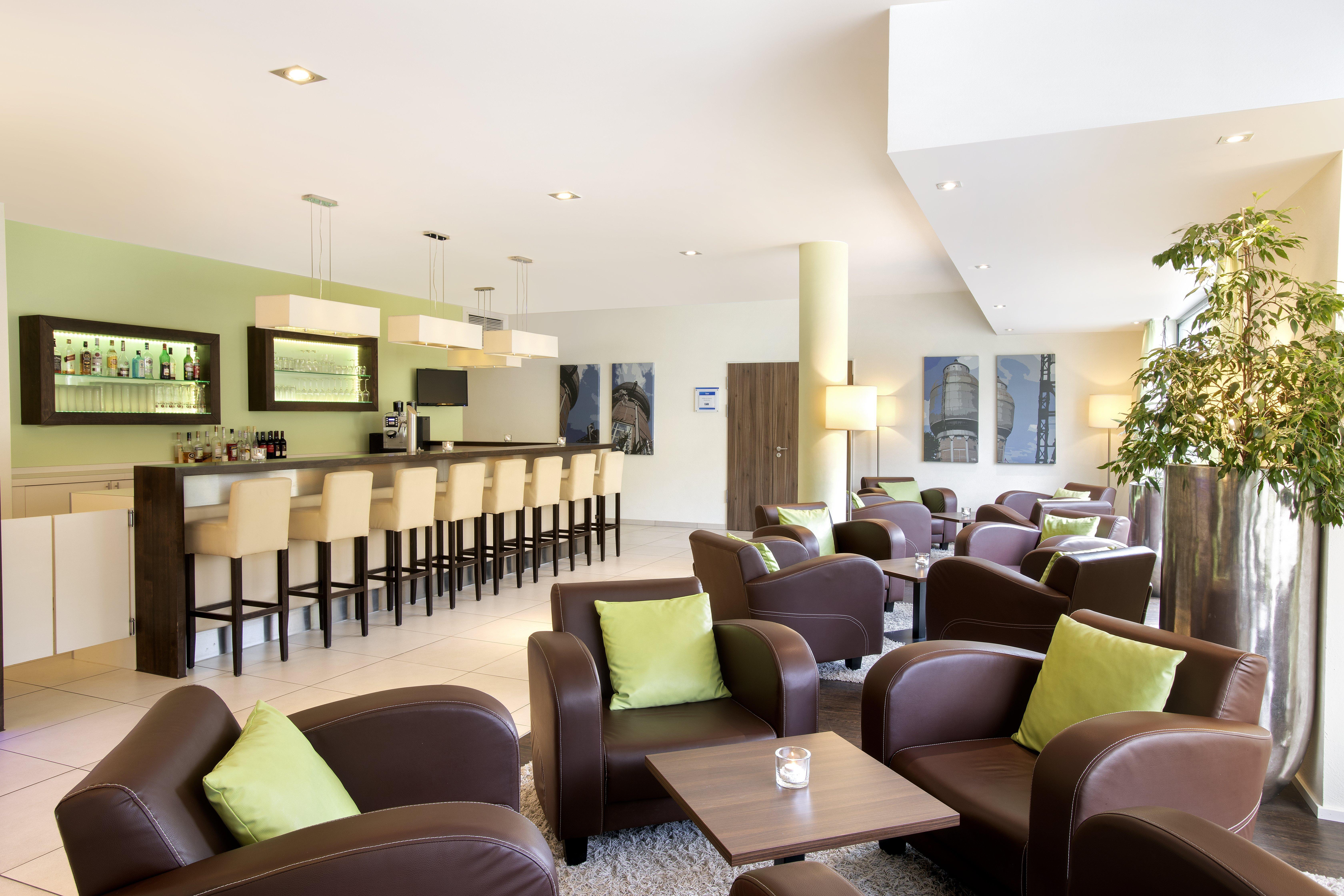 Holiday Inn Express Neunkirchen By Ihg Bagian luar foto