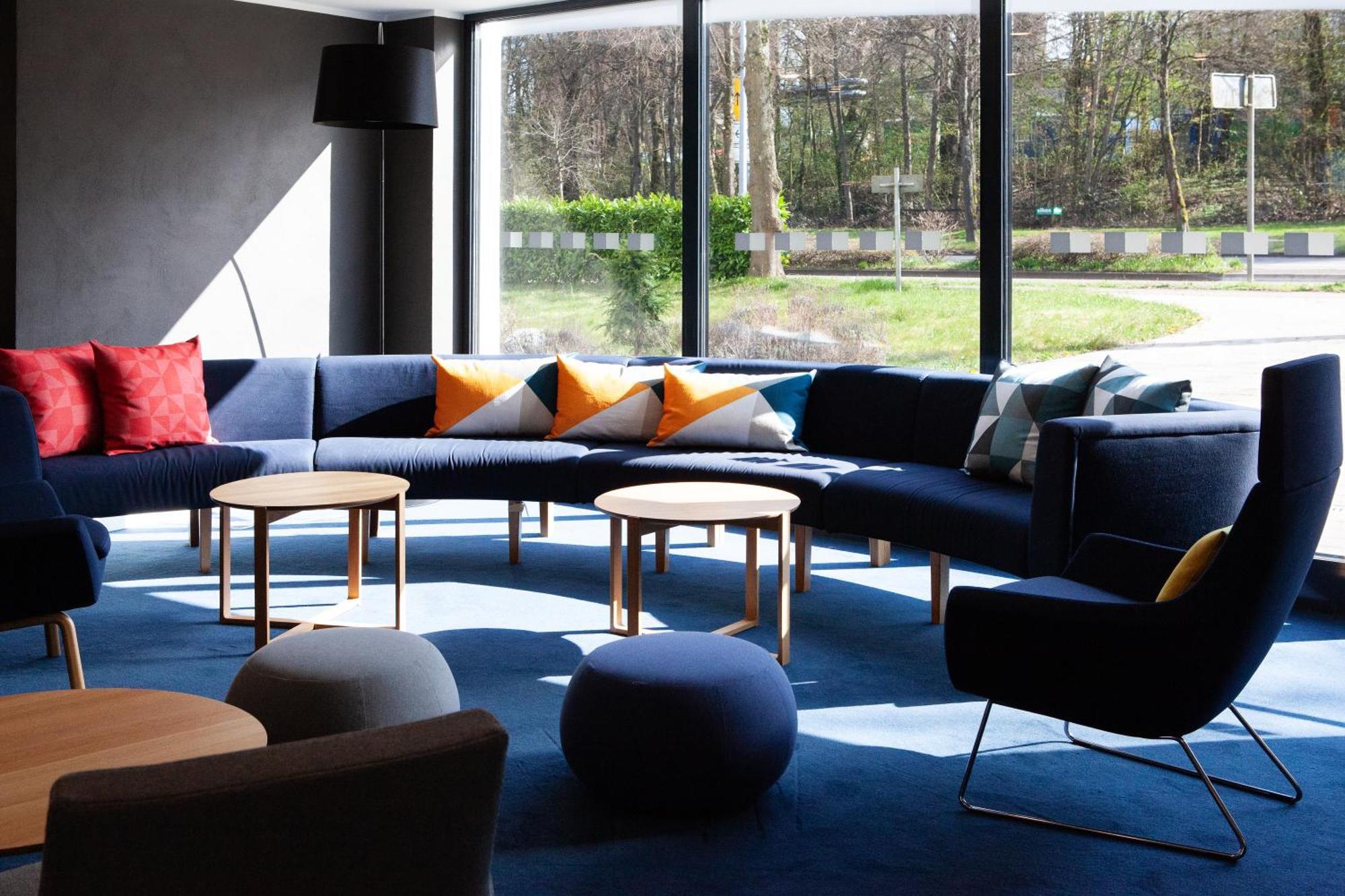 Holiday Inn Express Neunkirchen By Ihg Bagian luar foto