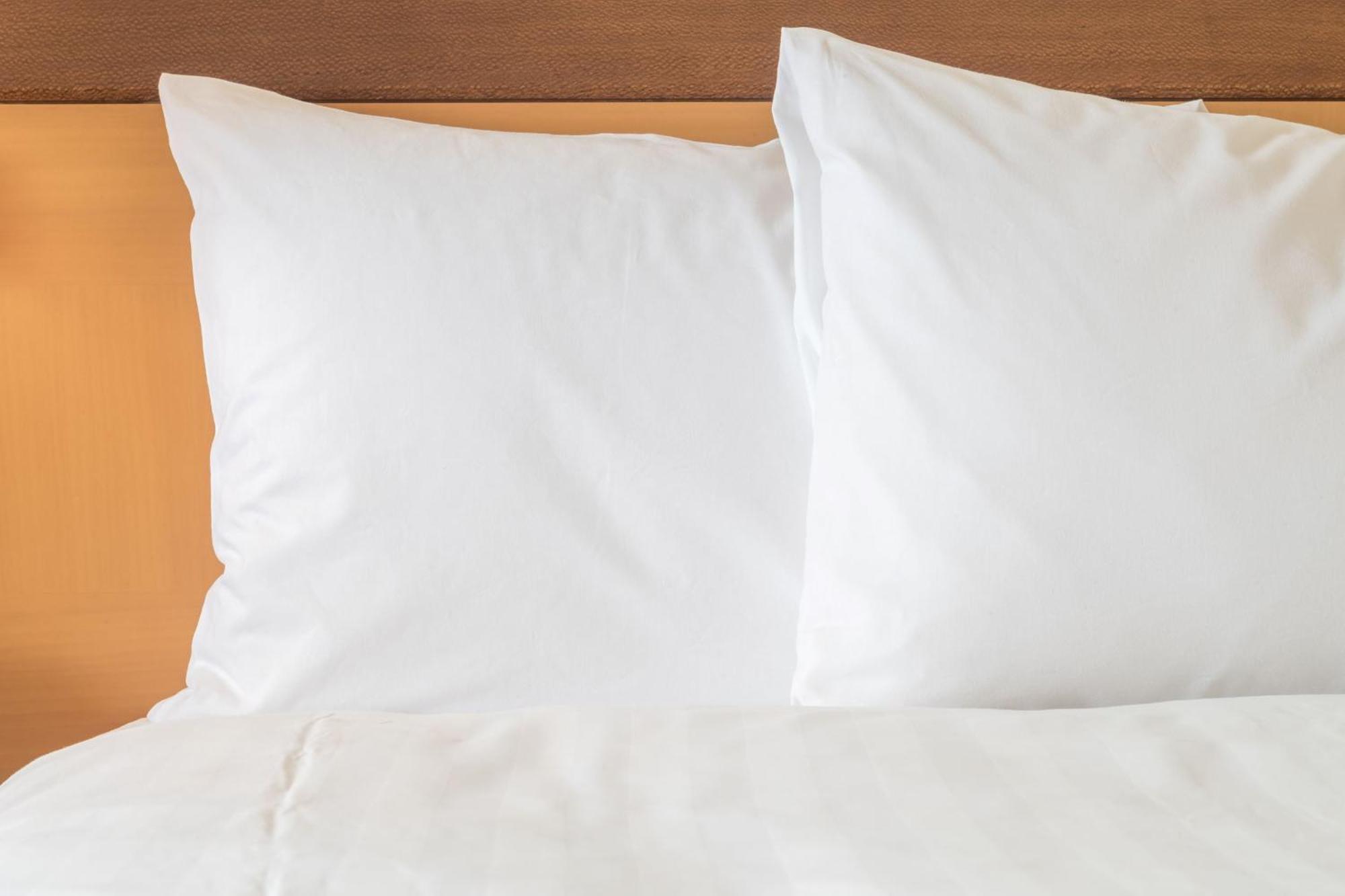 Holiday Inn Express Neunkirchen By Ihg Bagian luar foto